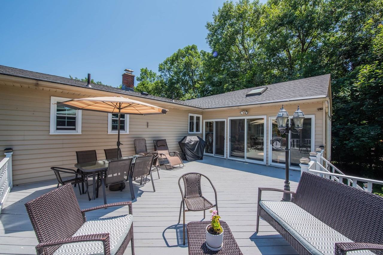 236 Concord Dr - Photo 2 of 20