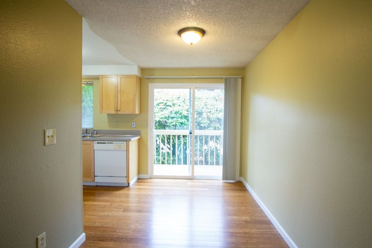 3717 Se 35th Pl - Photo 4 of 16