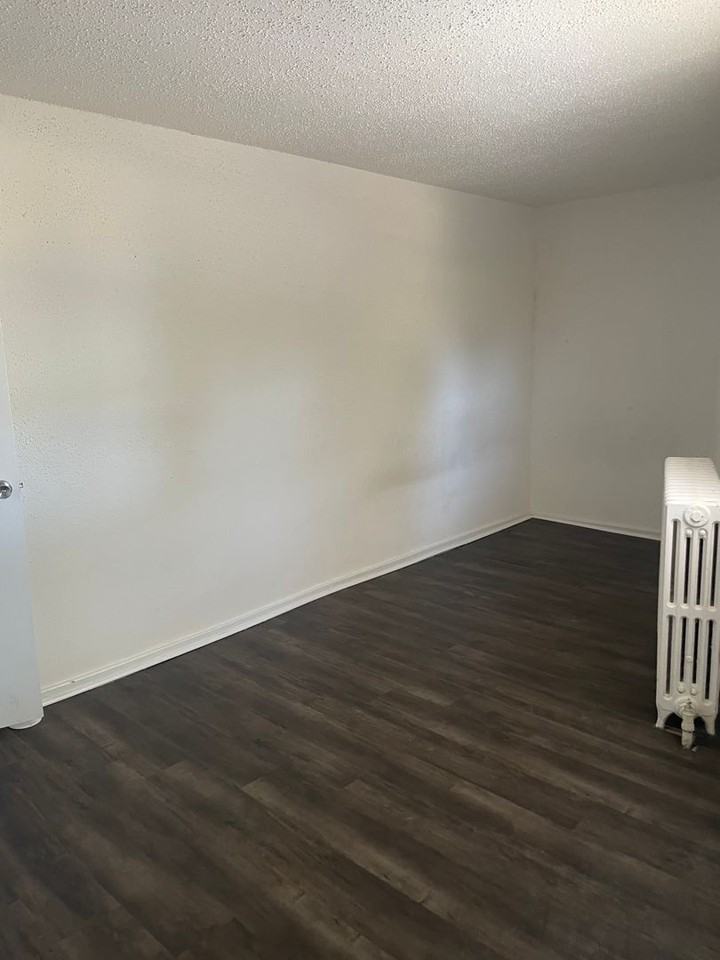 134  East High St Unit 1 - Photo 3 of 9