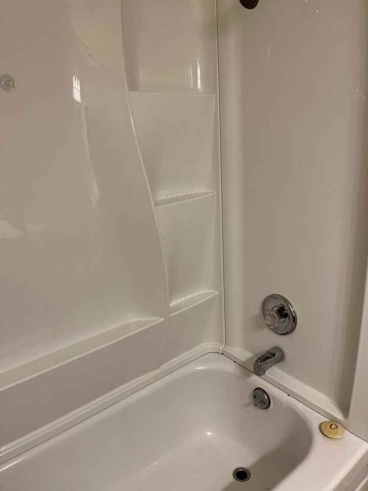 155 E Lincoln Way - Photo 4 of 16