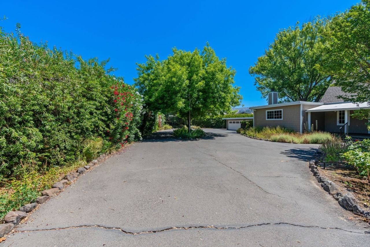 6464 Washington St - Photo 3 of 50