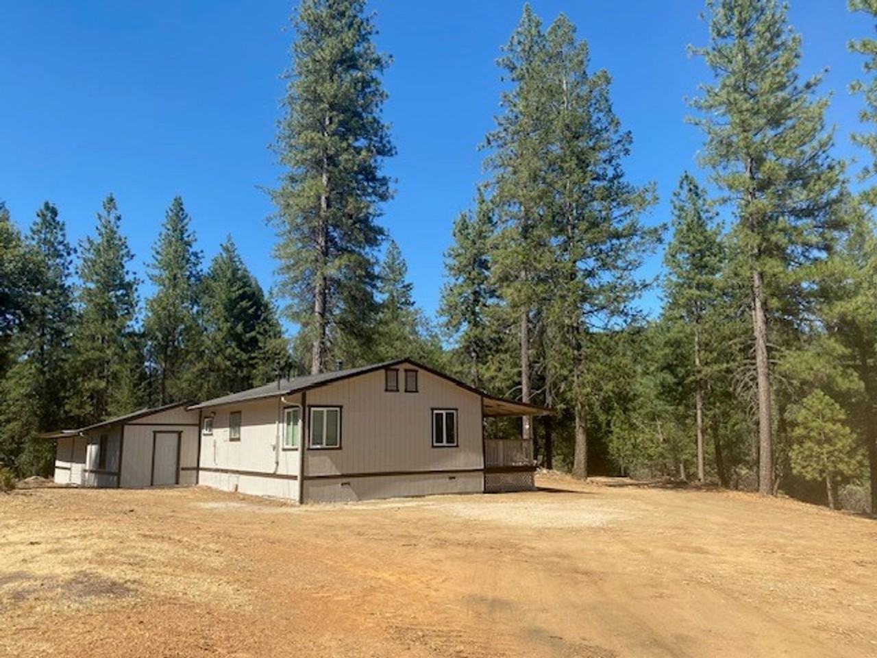 15065 Julia Ranch Rd - Photo 2 of 15