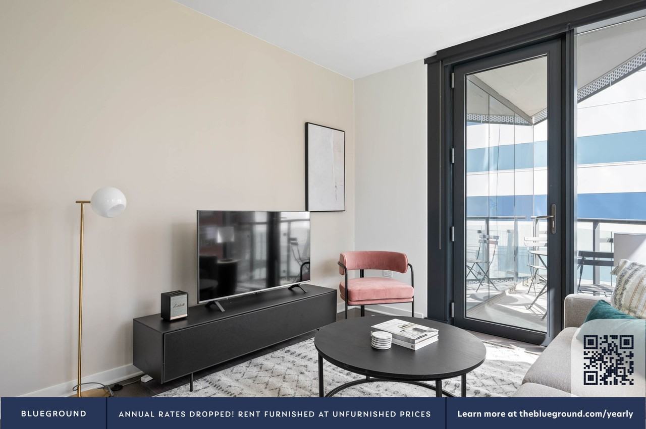 730 West Couch Place - Photo 4 of 44