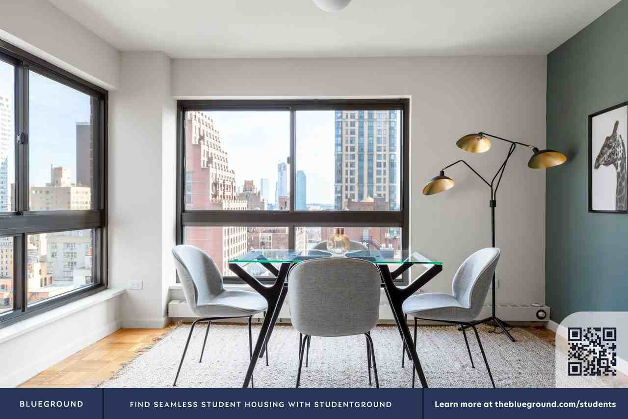300 East 51st Street - Photo 6 of 25