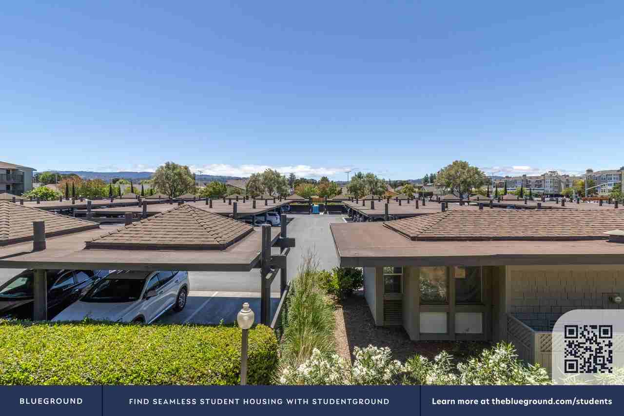 600 Edgewater Boulevard - Photo 7 of 35