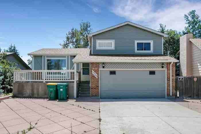 3529 Brisbane Dr - Photo 3 of 28