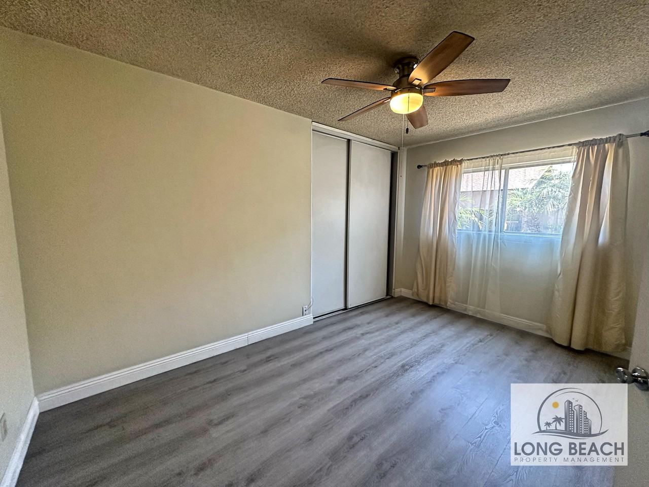 734 Freeman Avenue #1 - Photo 6 of 14