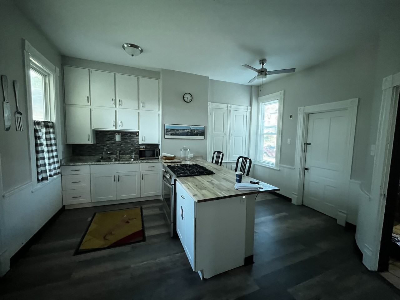 11 Walnut St #1 - Photo 2 of 6