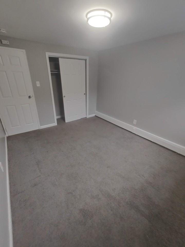 831 Cedar Court - Photo 4 of 7