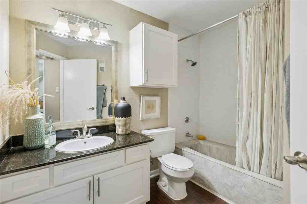 7200 Almeda Road #614 - Photo 7 of 12