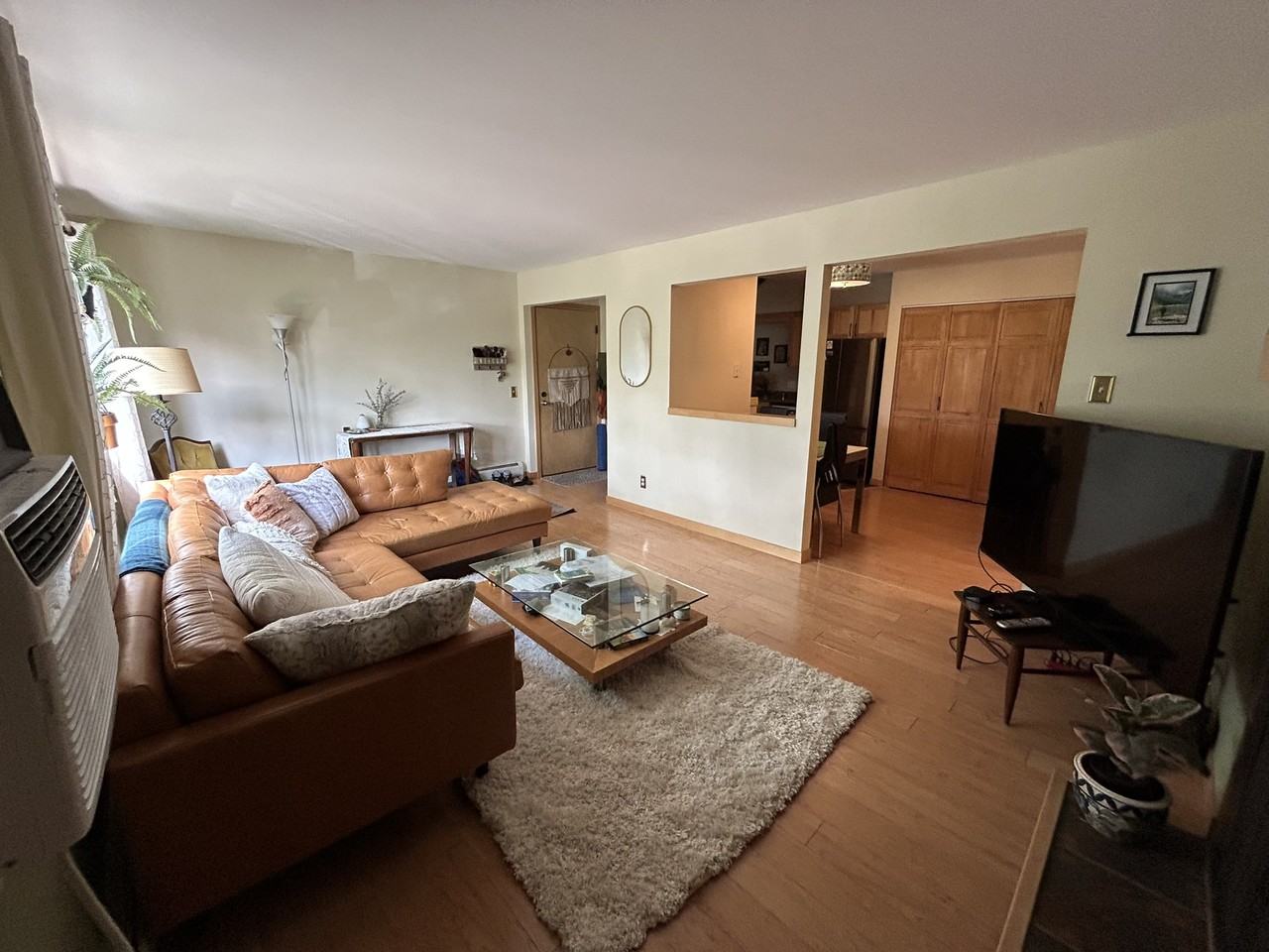 1014 Spaight St #8 - Photo 3 of 12