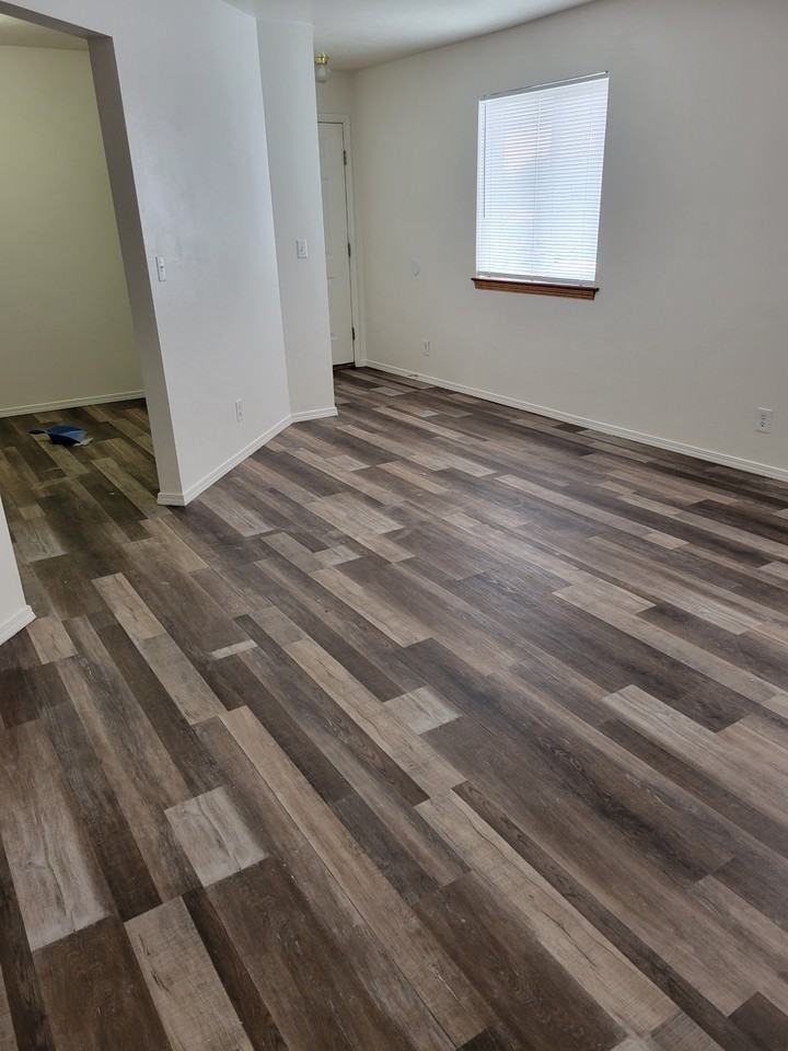 2140 Stace St #4 - Photo 6 of 11