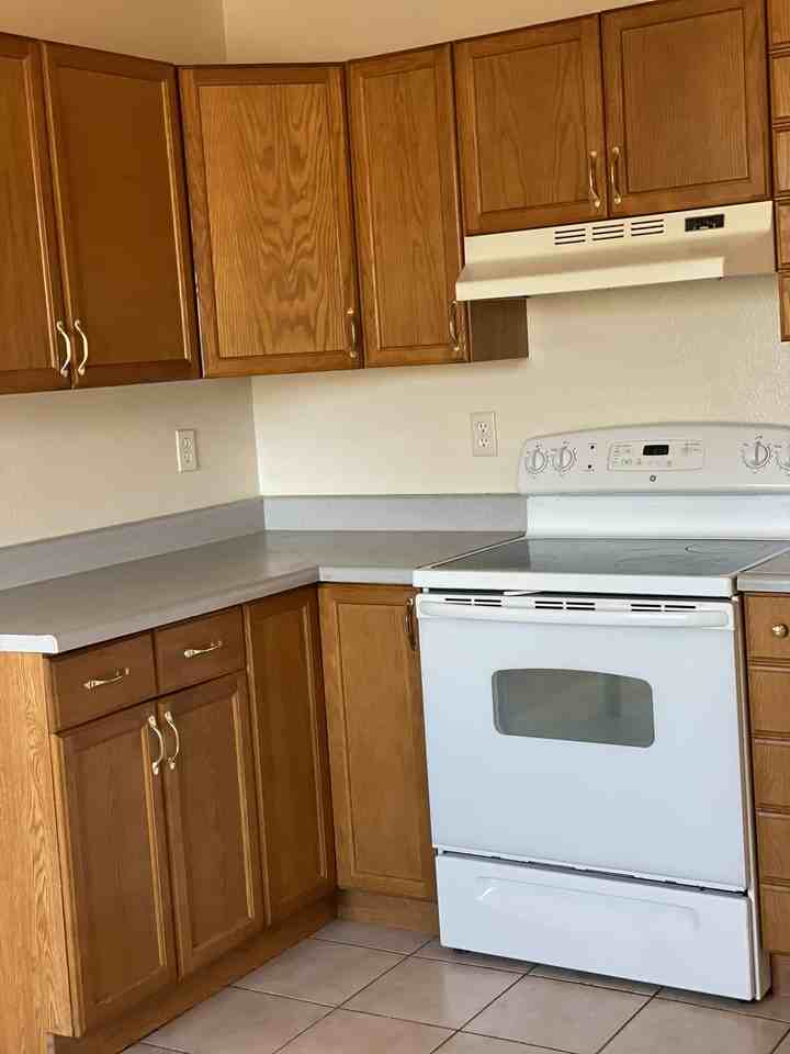 712 San Angelo Ave Apt A #NA - Photo 2 of 12