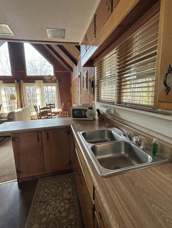 490 Chalet Village Ln #NA - Photo 5 of 13