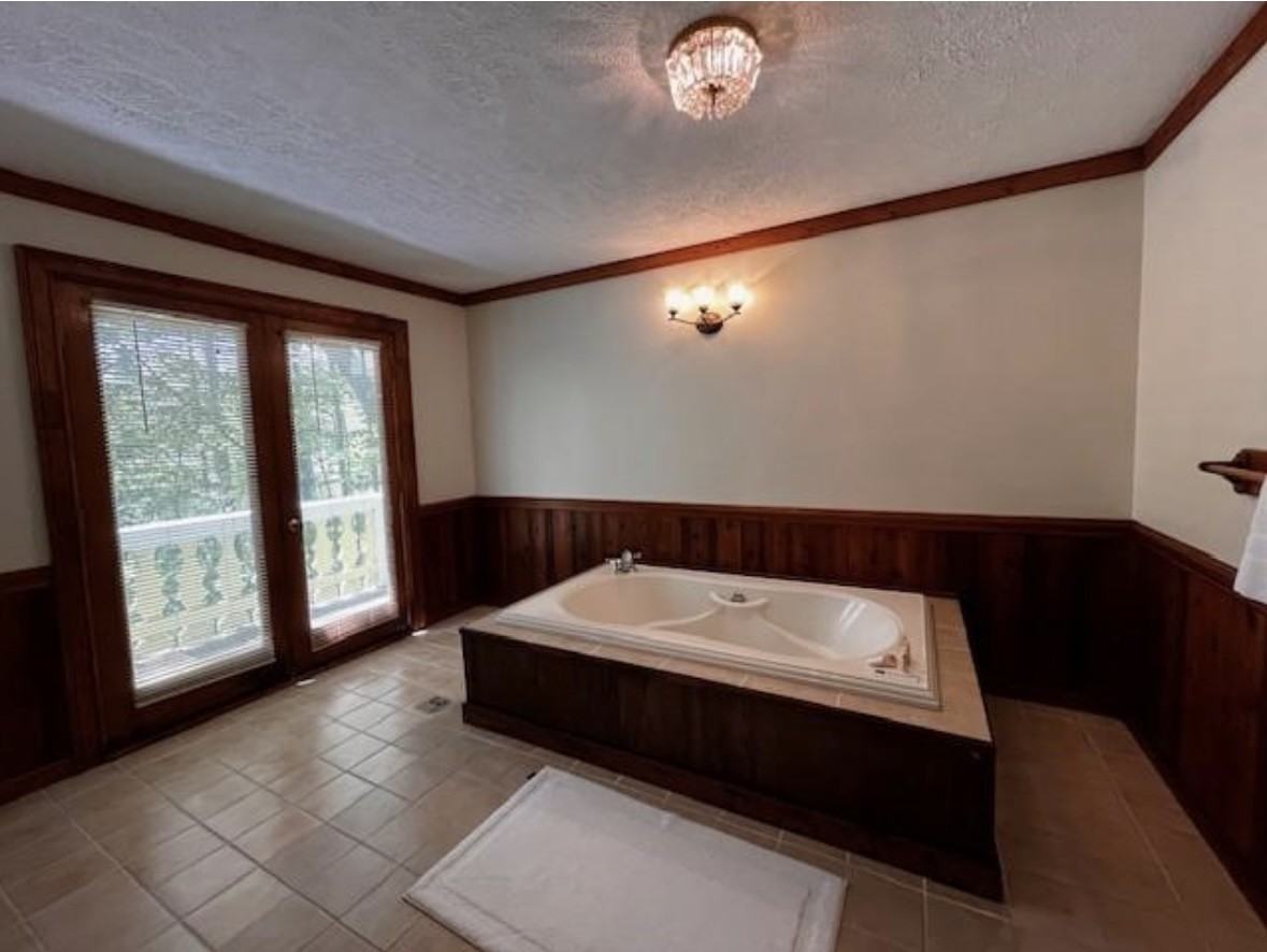 638 Chalet Village Ln #NA - Photo 3 of 14