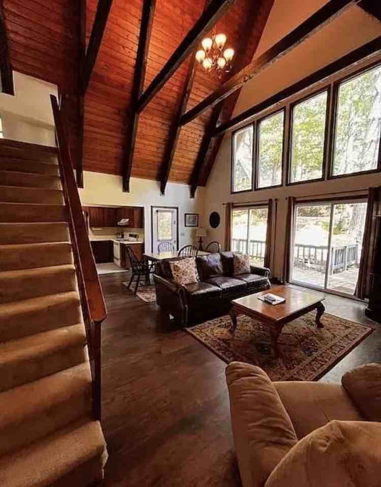 680 Chalet Village Ln #NA - Photo 6 of 23