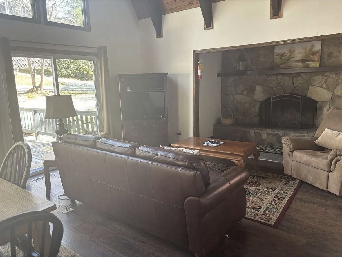 680 Chalet Village Ln #NA - Photo 5 of 25