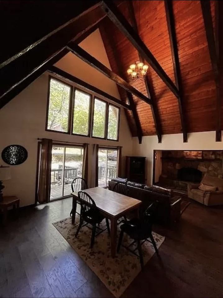 680 Chalet Village Ln #NA - Photo 3 of 25