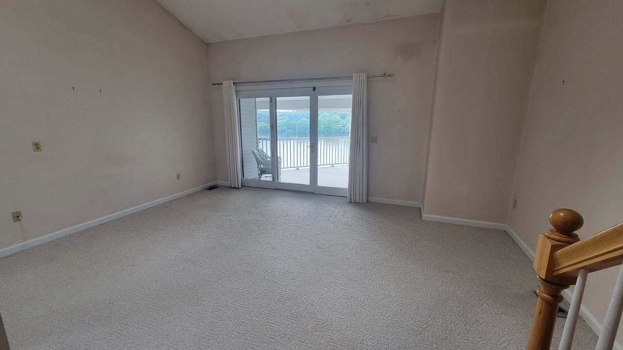190 S Quinsigamond Ave #204 - Photo 6 of 14