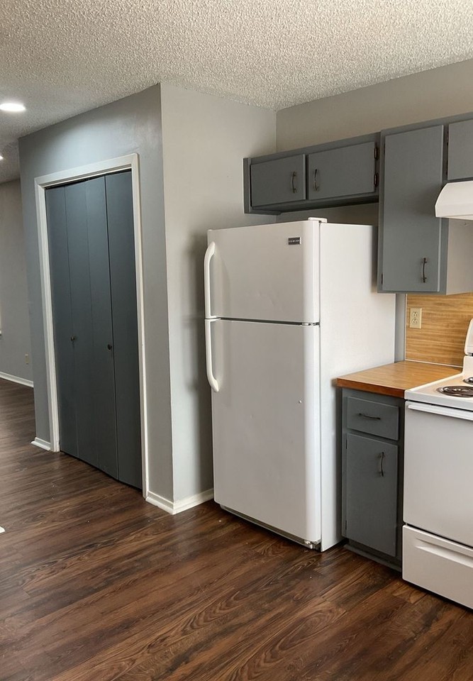 2106 Wheeler Ave #A - Photo 3 of 13
