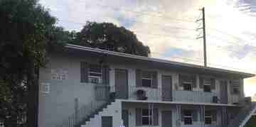 featured image of 160 Nw 11th Ter