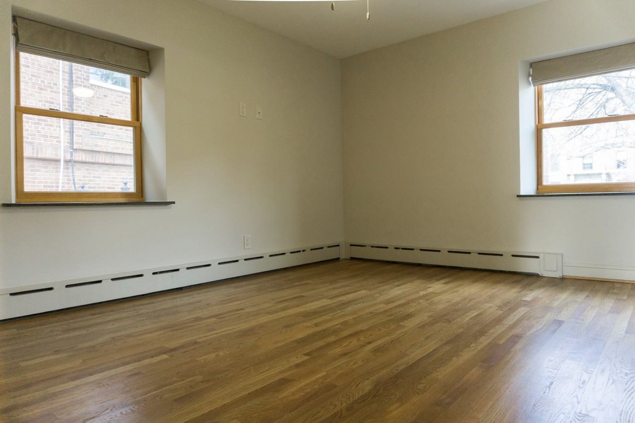 905 Delaware Apartments - Photo 7 of 21