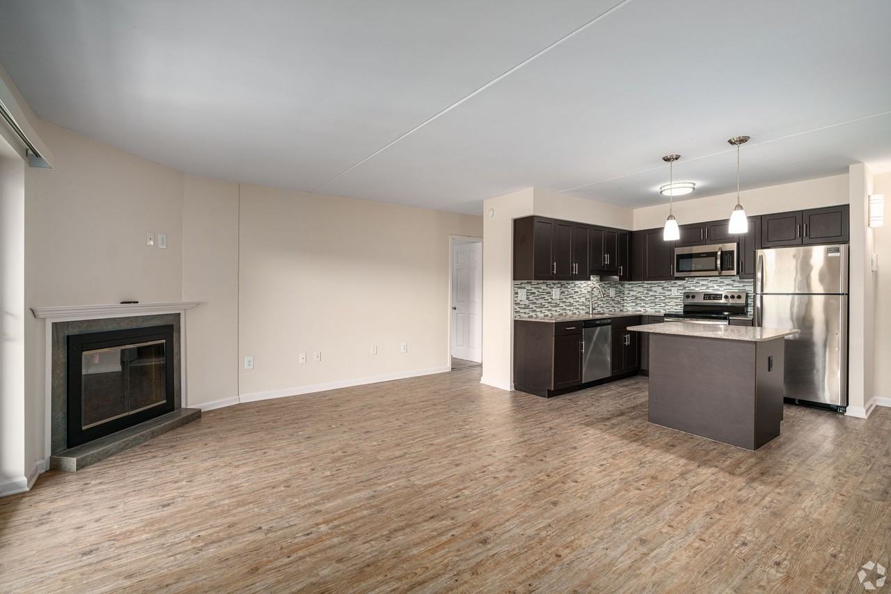 Media Station Apartments - Photo 7 of 50