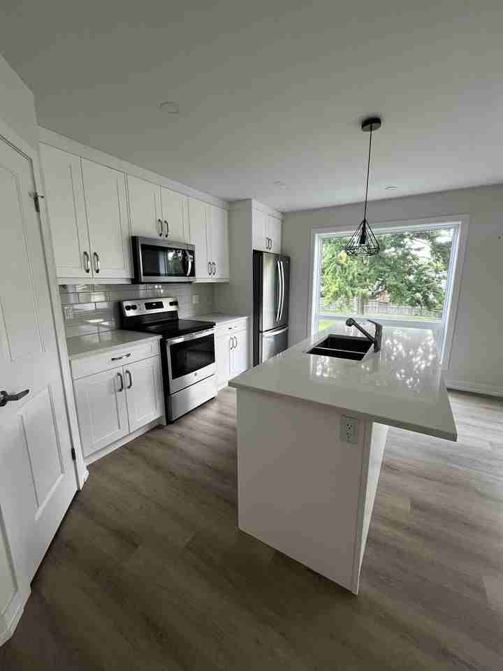 2392 Boswell St #1 - Photo 2 of 13