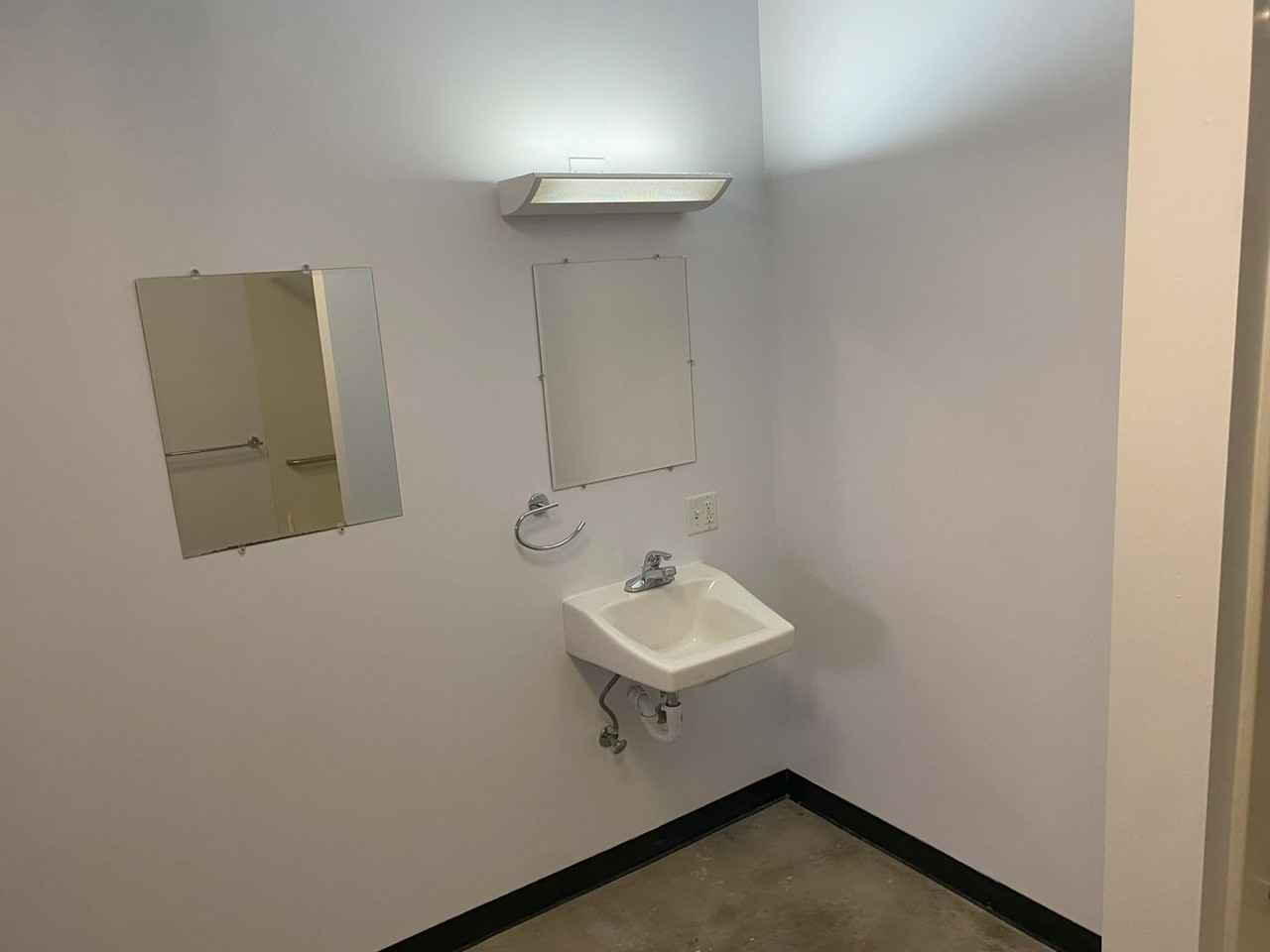 Salem Arts Building - Photo 7 of 21