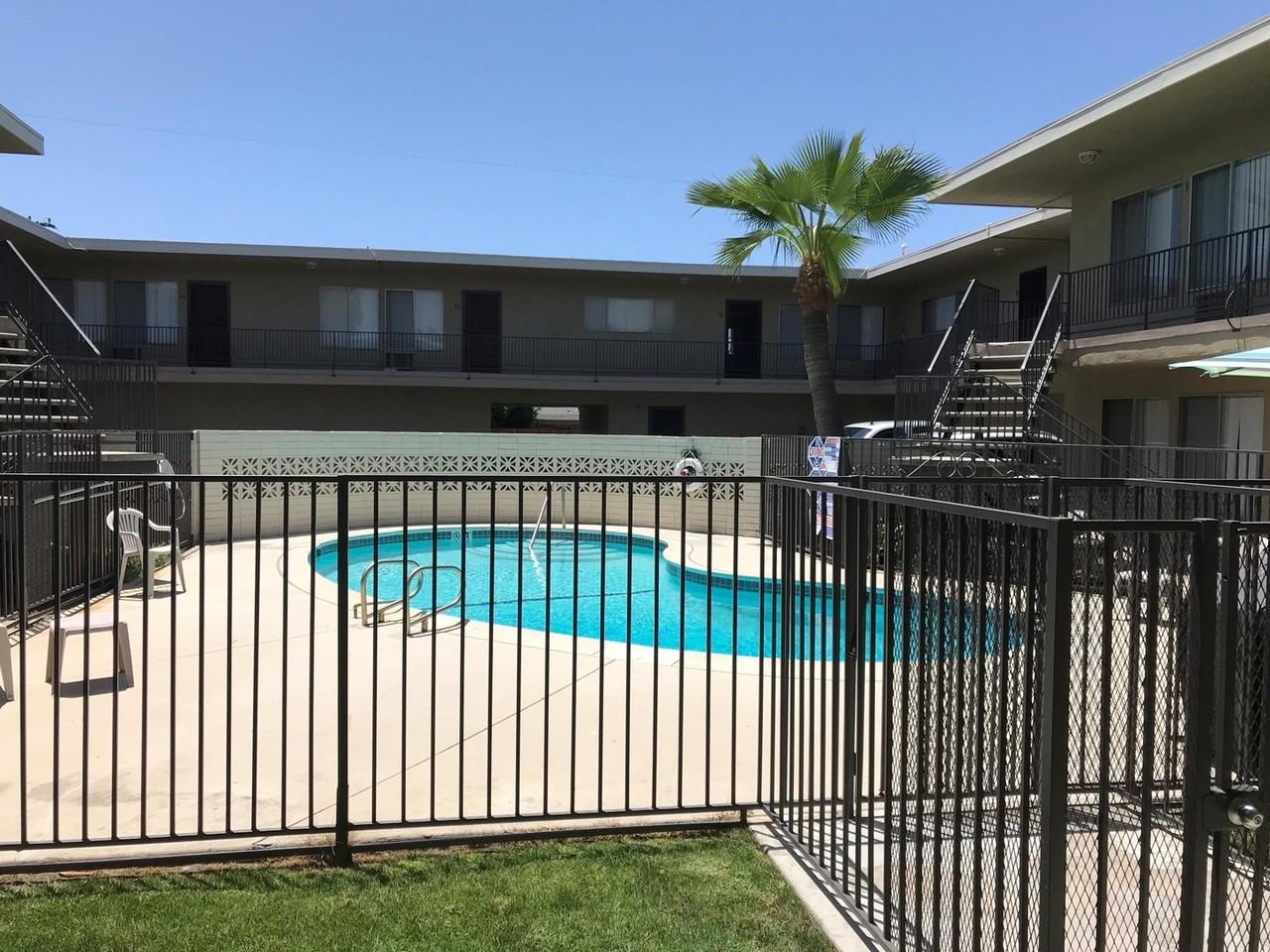 Stonegate Apartments 340 E 2nd St, Tustin, CA 92780 Zumper