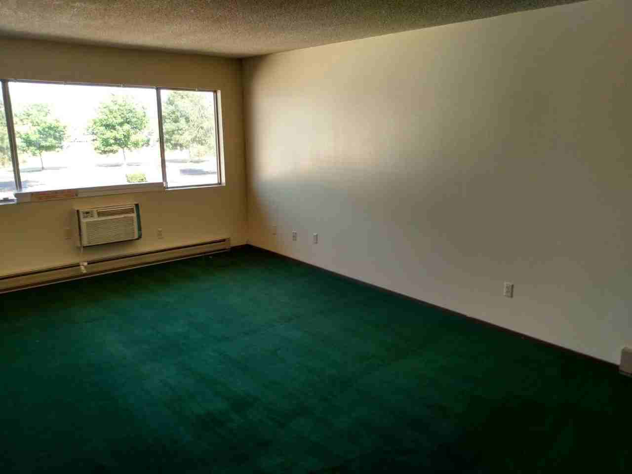 1920 Arthur St - Photo 3 of 5