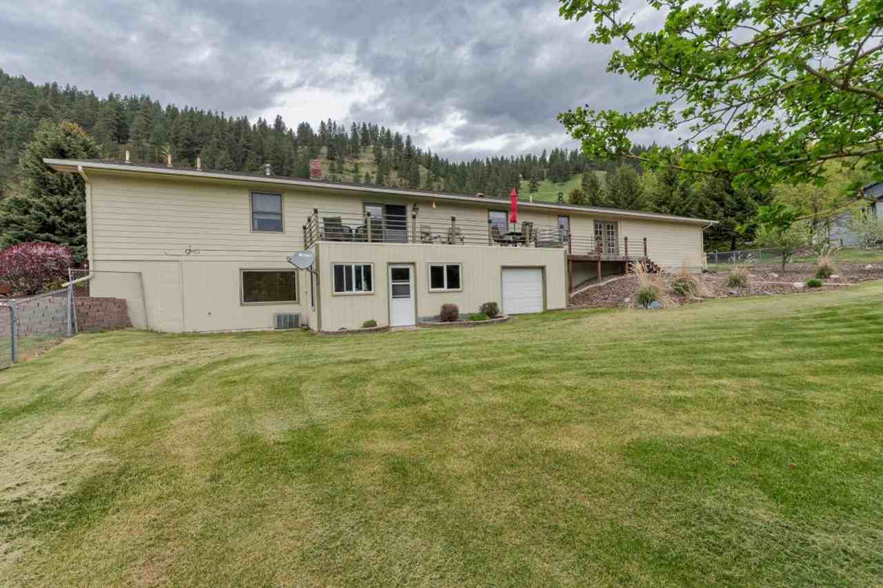 1850 Meadowview Ct - Photo 5 of 50