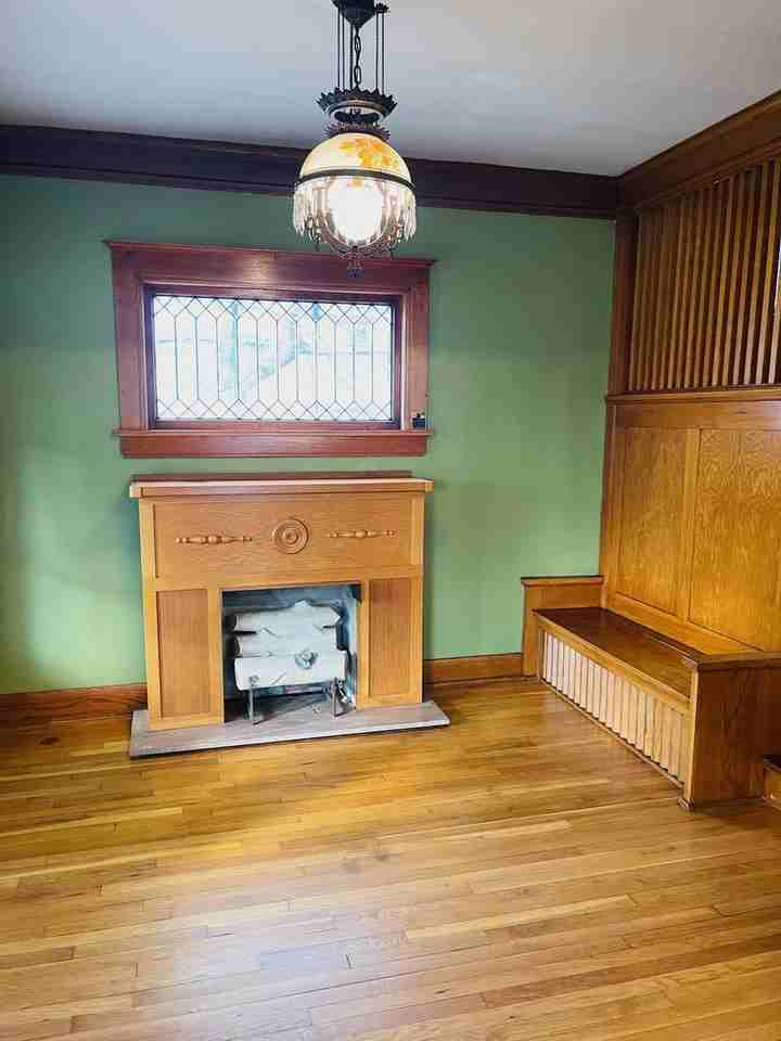 1205 N Buckeye Ave - Photo 2 of 17