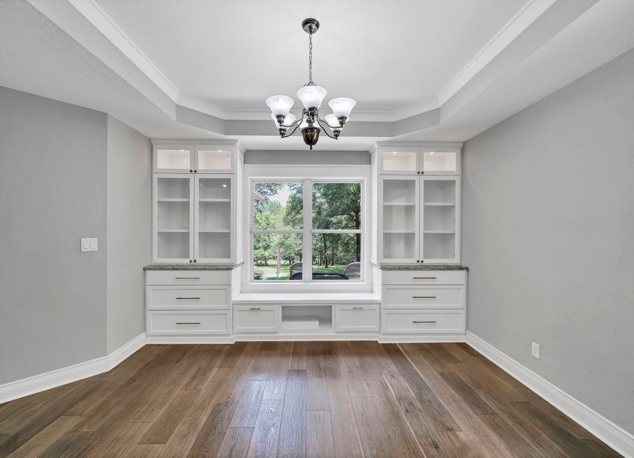 202 Shell Dr - Photo 6 of 50