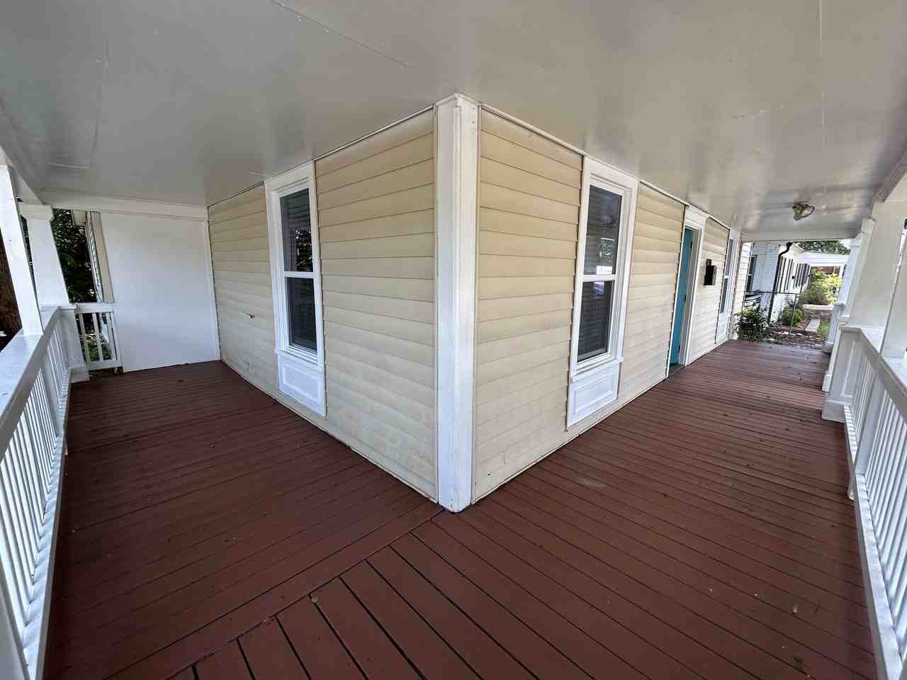 1008 Belmont Ave - Photo 2 of 13