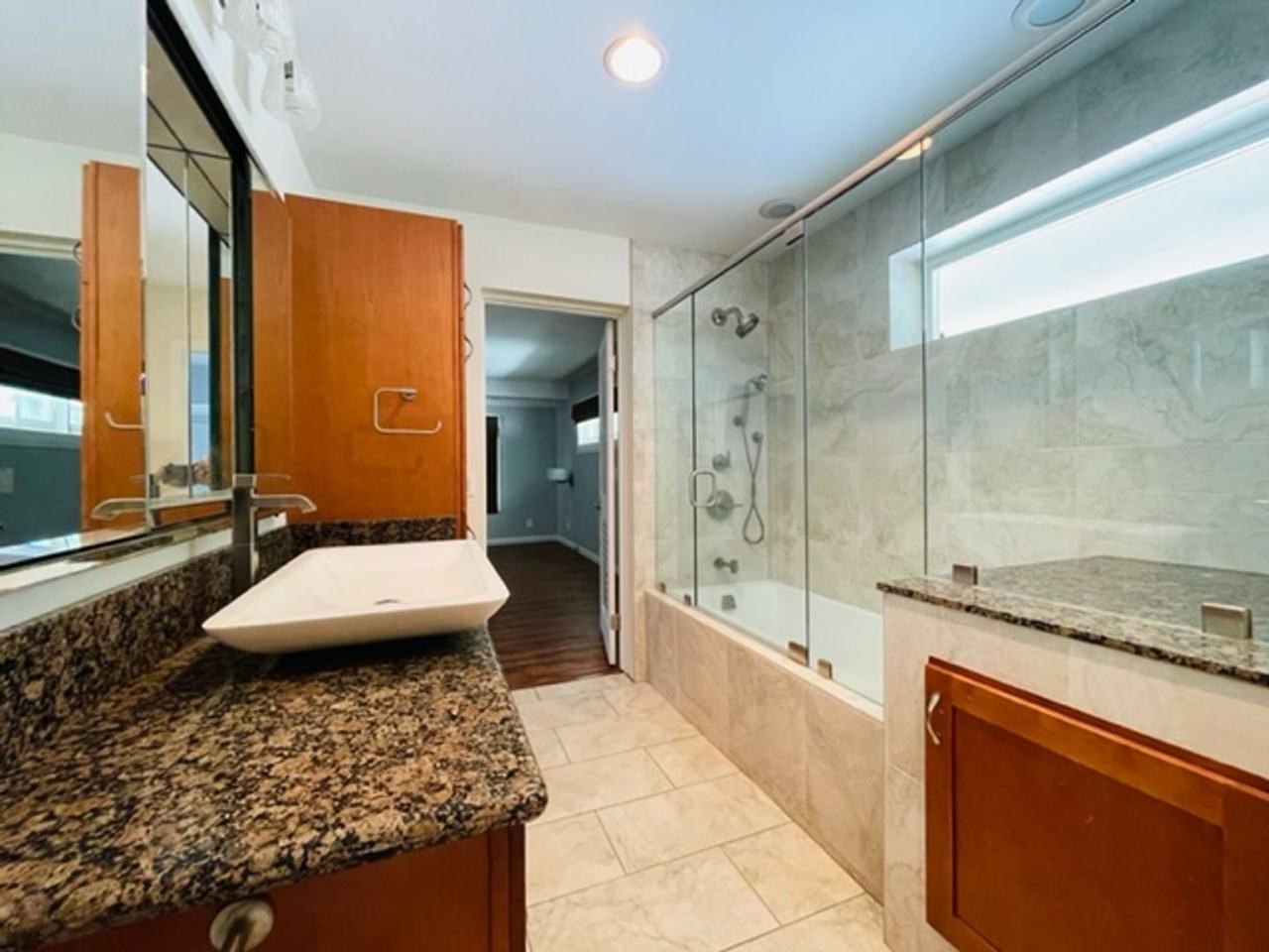 5596 Kalanianaole Hwy - Photo 4 of 11