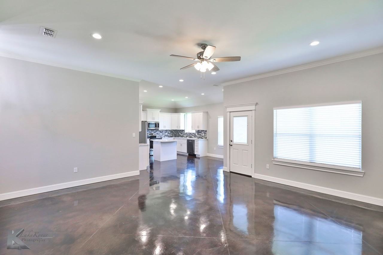 326 Martis Way - Photo 7 of 36