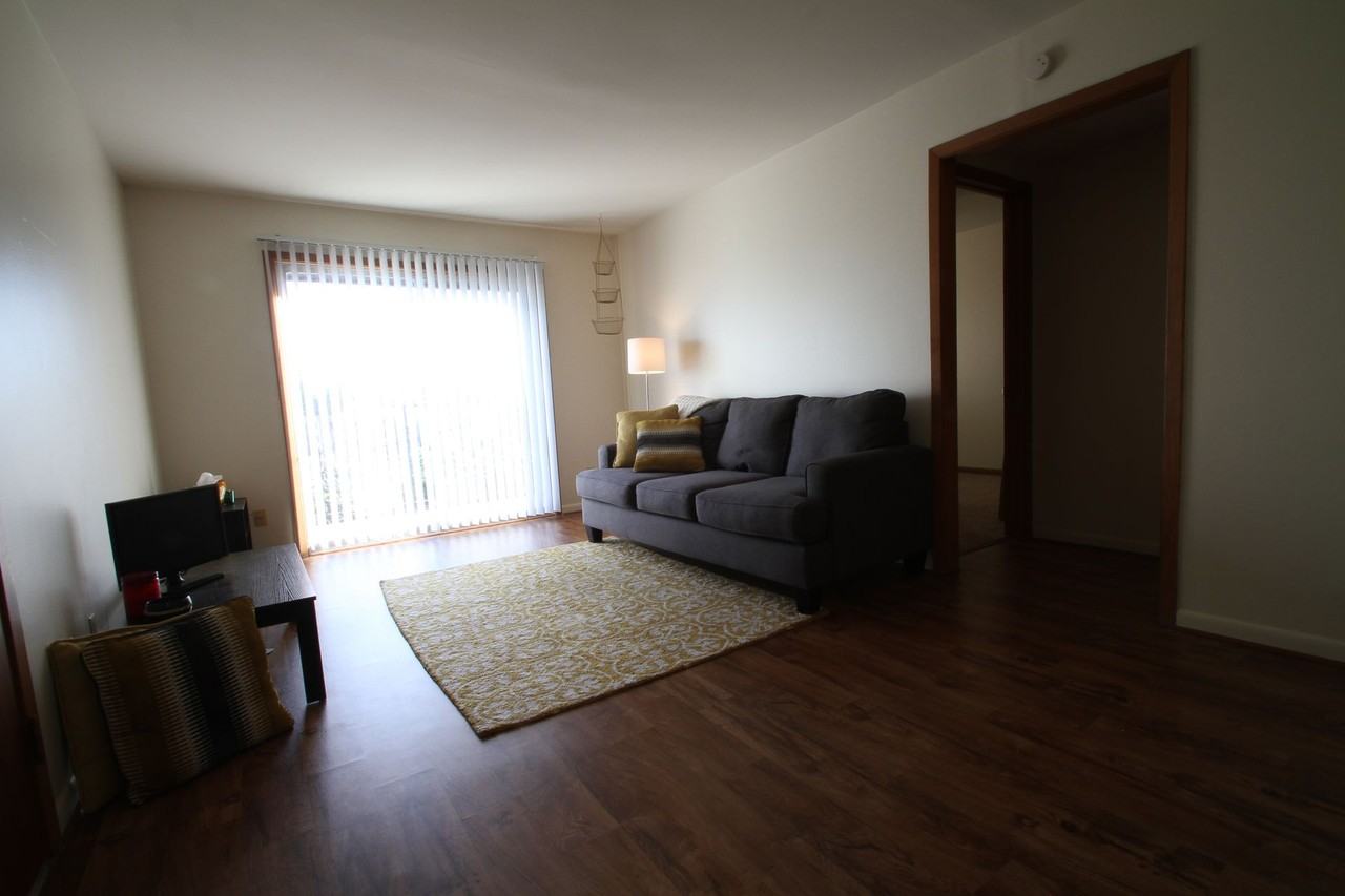 4810-12 Capitol Ave - Photo 6 of 11