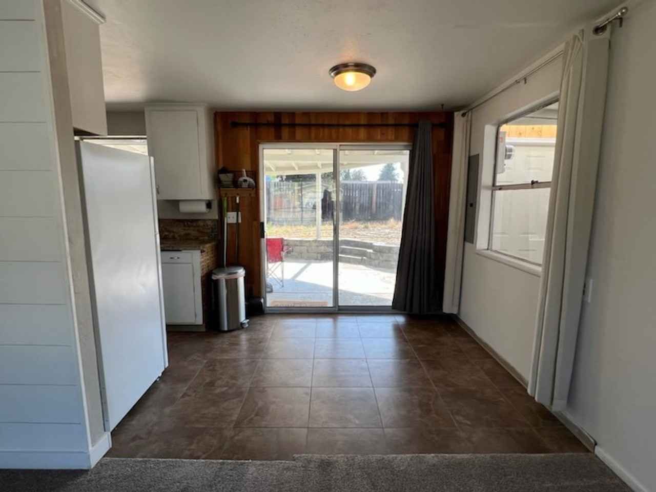 905 Saddlerock Drive - Photo 5 of 16