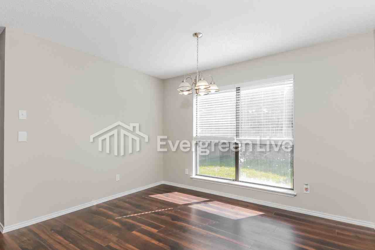 144 Overland Trl - Photo 6 of 20