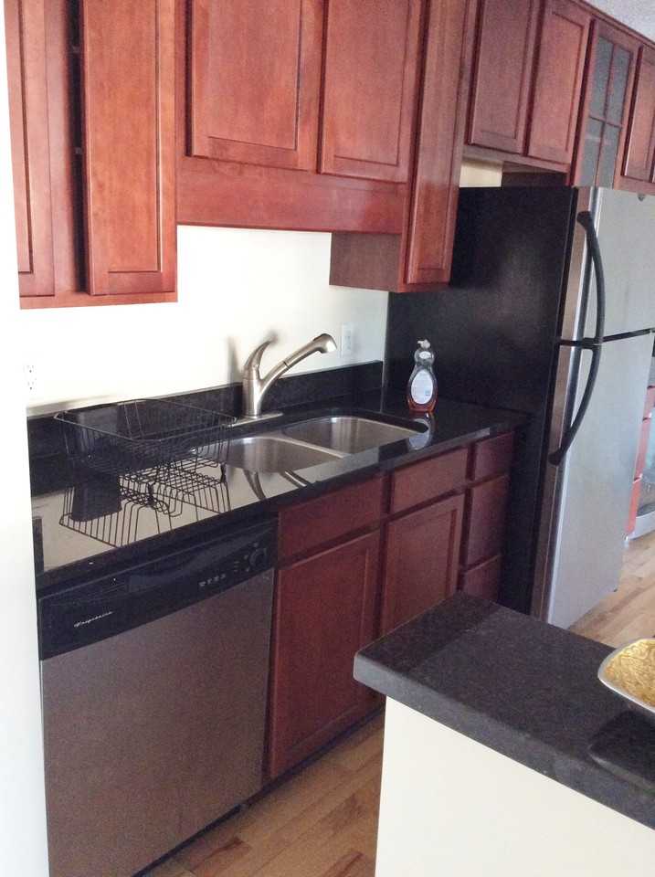 3019 Bryant Ave S #103 - Photo 6 of 13