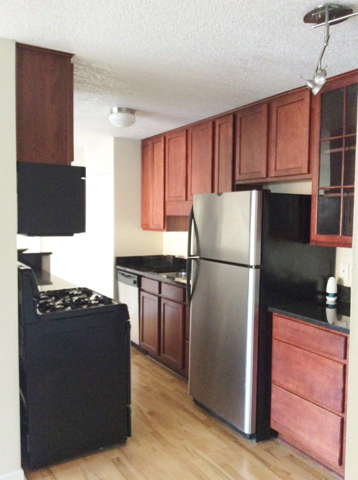 3019 Bryant Ave S #103 - Photo 3 of 13