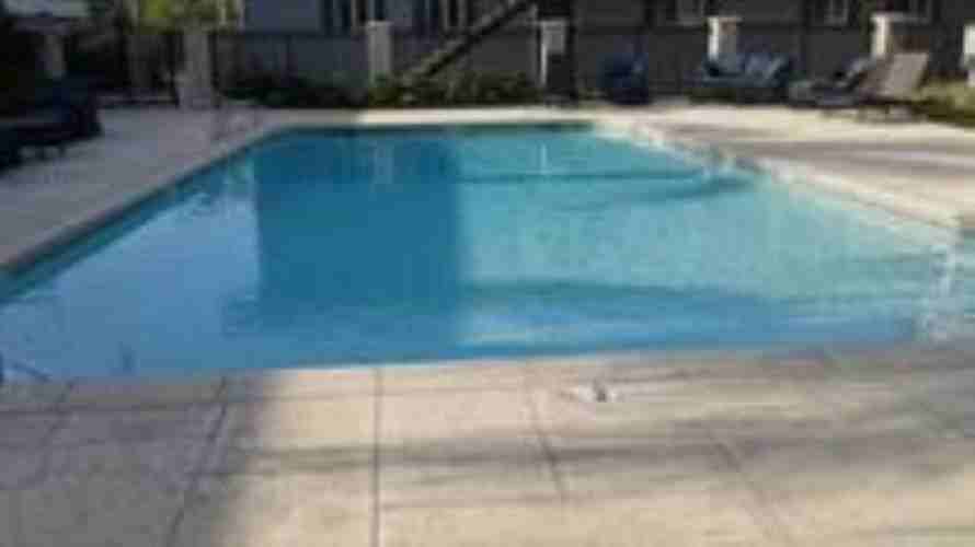 17 Circle Dr - Photo 3 of 4