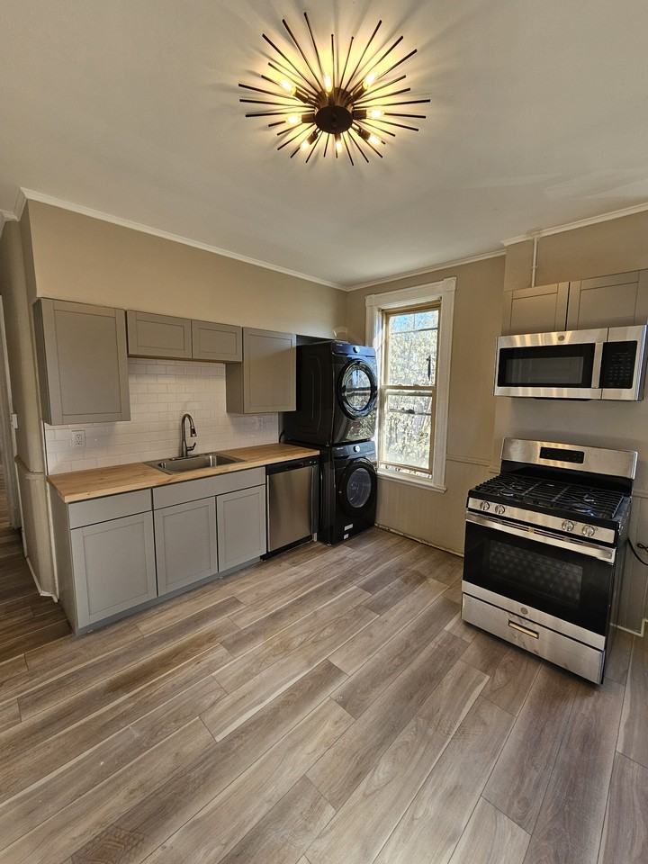 343 4th St #2 - Photo 7 of 8