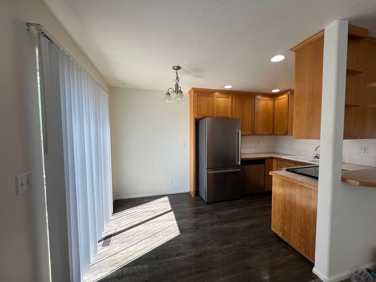 4152 Glacier View Dr - Photo 5 of 16