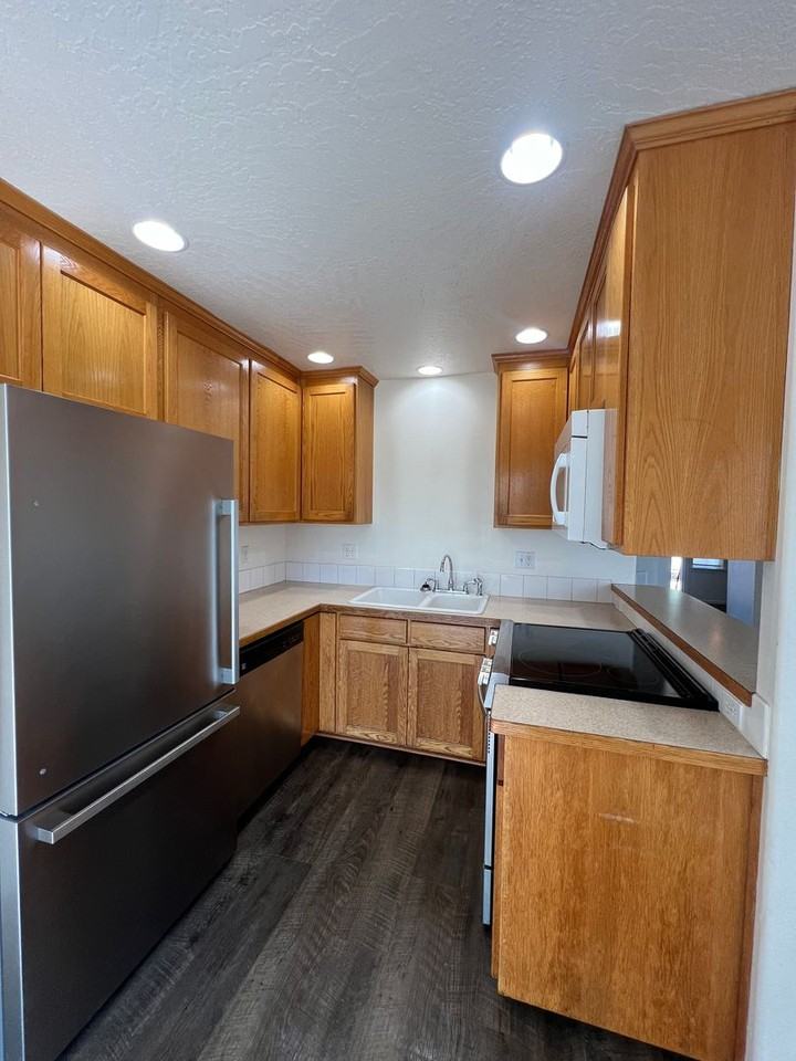 4152 Glacier View Dr - Photo 7 of 16