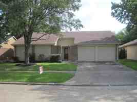 featured image of 6822 Harpers Dr