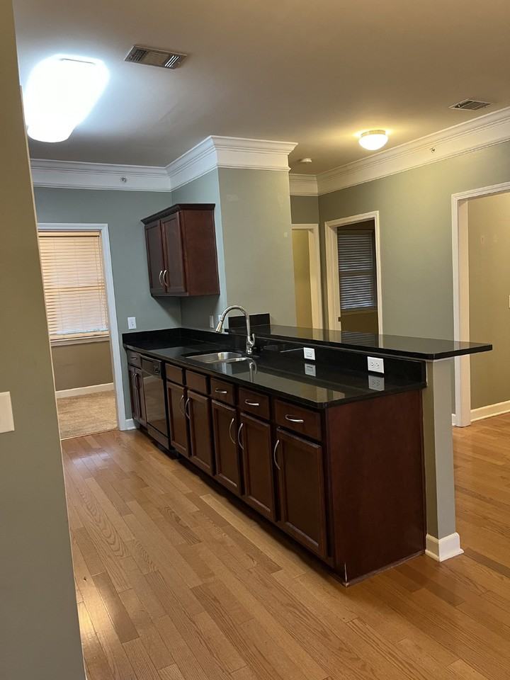 2310 Elliott Ave #419 - Photo 6 of 27