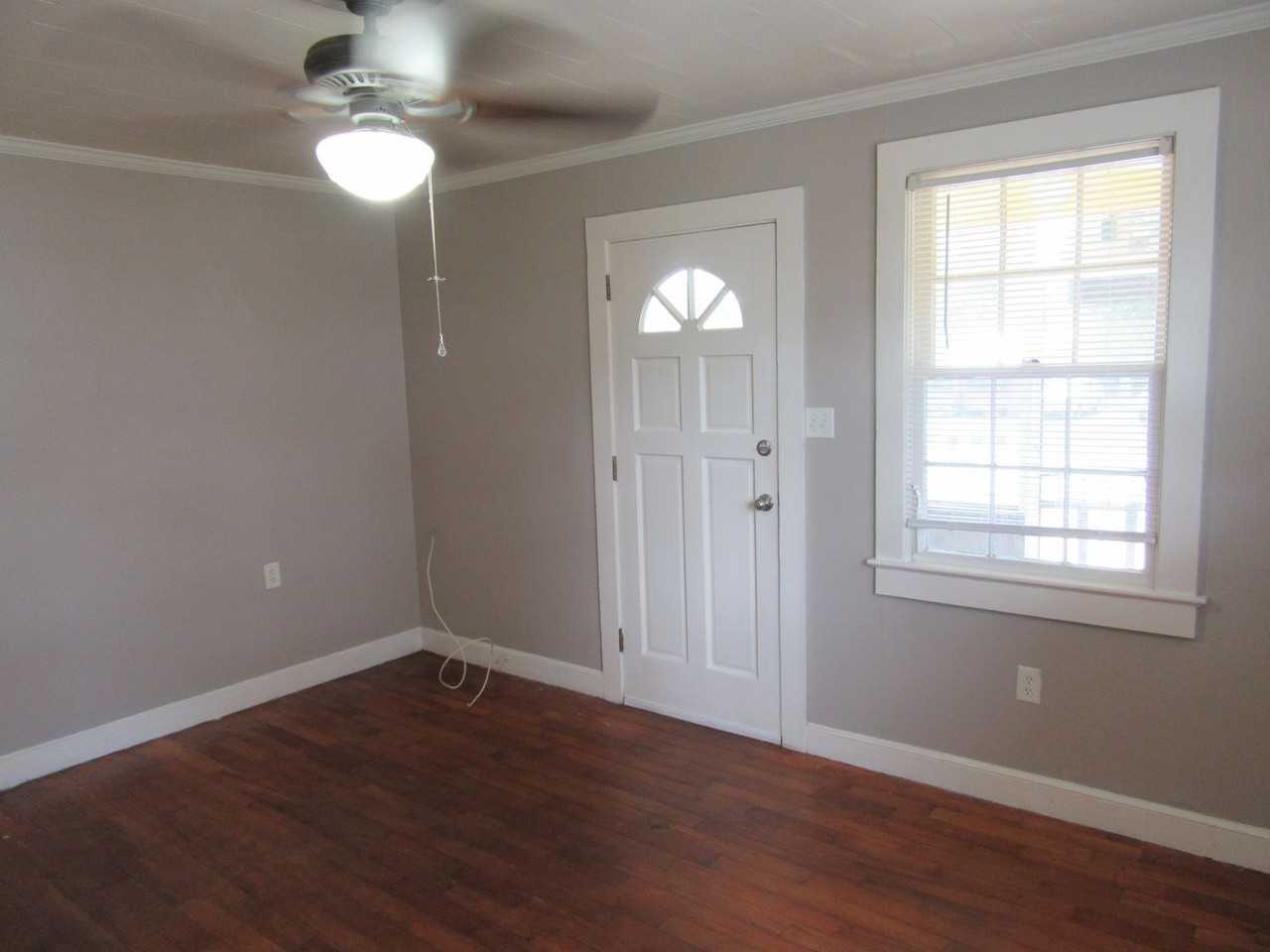 1708 Louise Ave - Photo 4 of 18