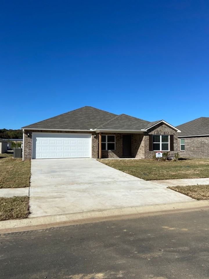 1720 Isabella Rd - Photo 4 of 20